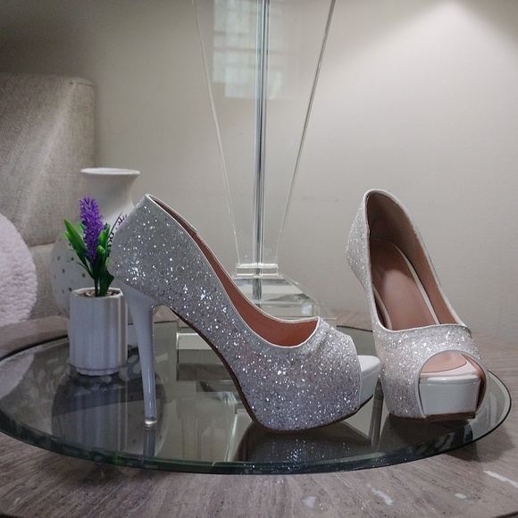 White glitter, open toe platform stilettos size 7 - Picture 1 of 6